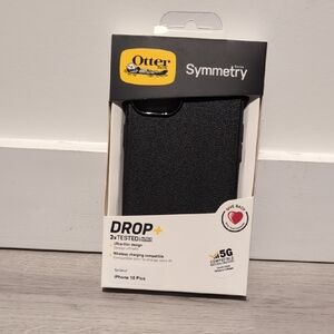 OtterBox Symmetry Black Case for iPhone 15 Plus